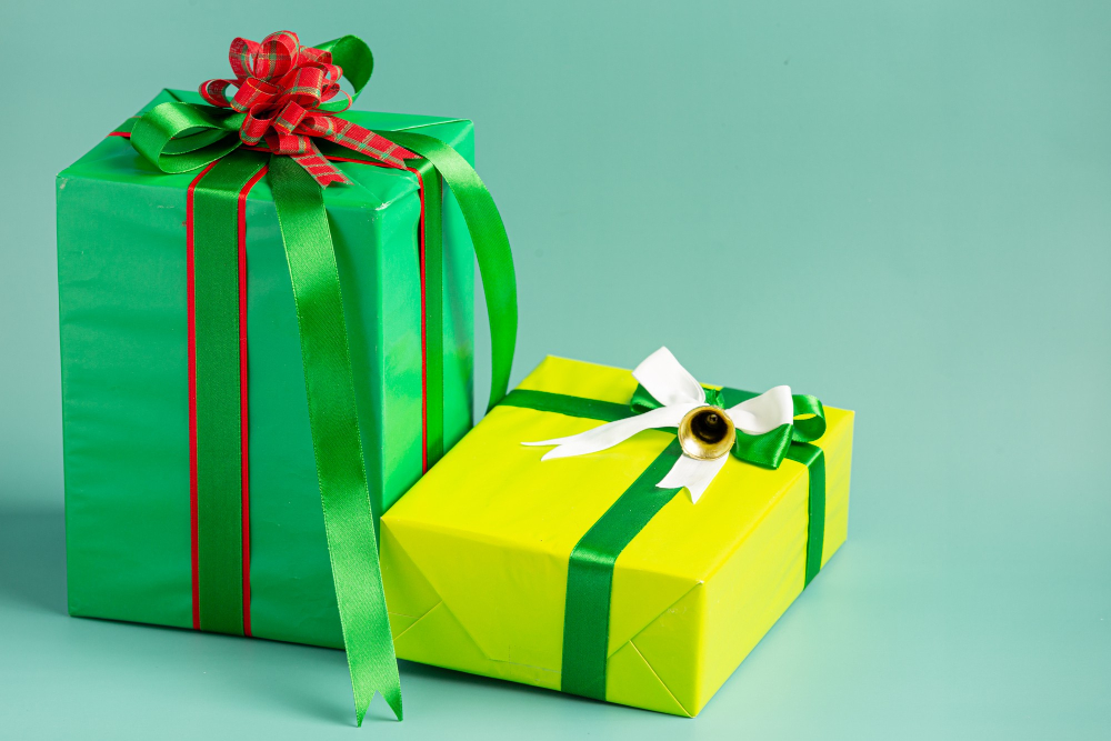 Send Gifts to Pakistan