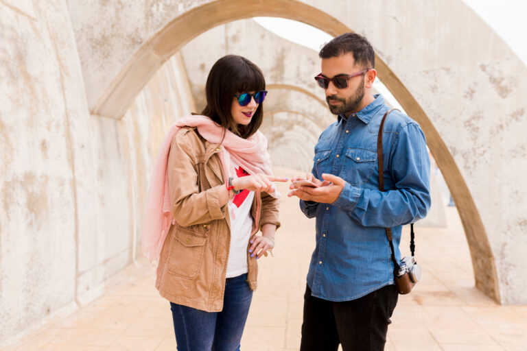 Sending Gifts to Pakistan from the UAE: What Every Expat Should Know