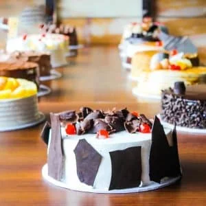 Black Forest Cake Movenpick